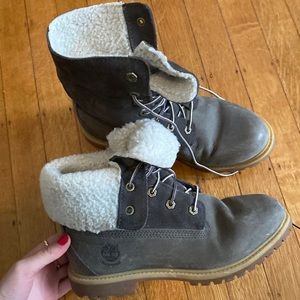 Timberland sherpa lined boots
